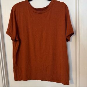 Women’s a new day Burnt Orange/Rust Color Crewneck Everyday Tee. Size XL